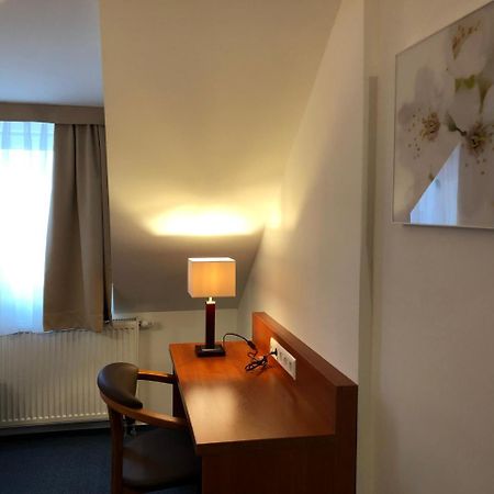Hotel Mirabell Erlangen Kültér fotó