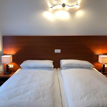 Hotel Mirabell Erlangen Kültér fotó